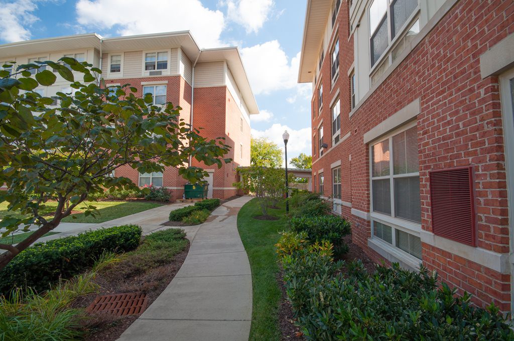 prairie crossing apartments commerce